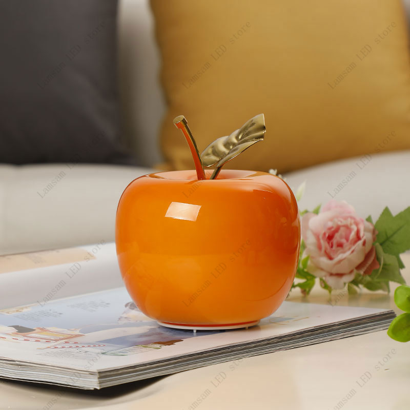 Lámpara LED de mesa con forma  - Decor Lighting Cy reseña y precio